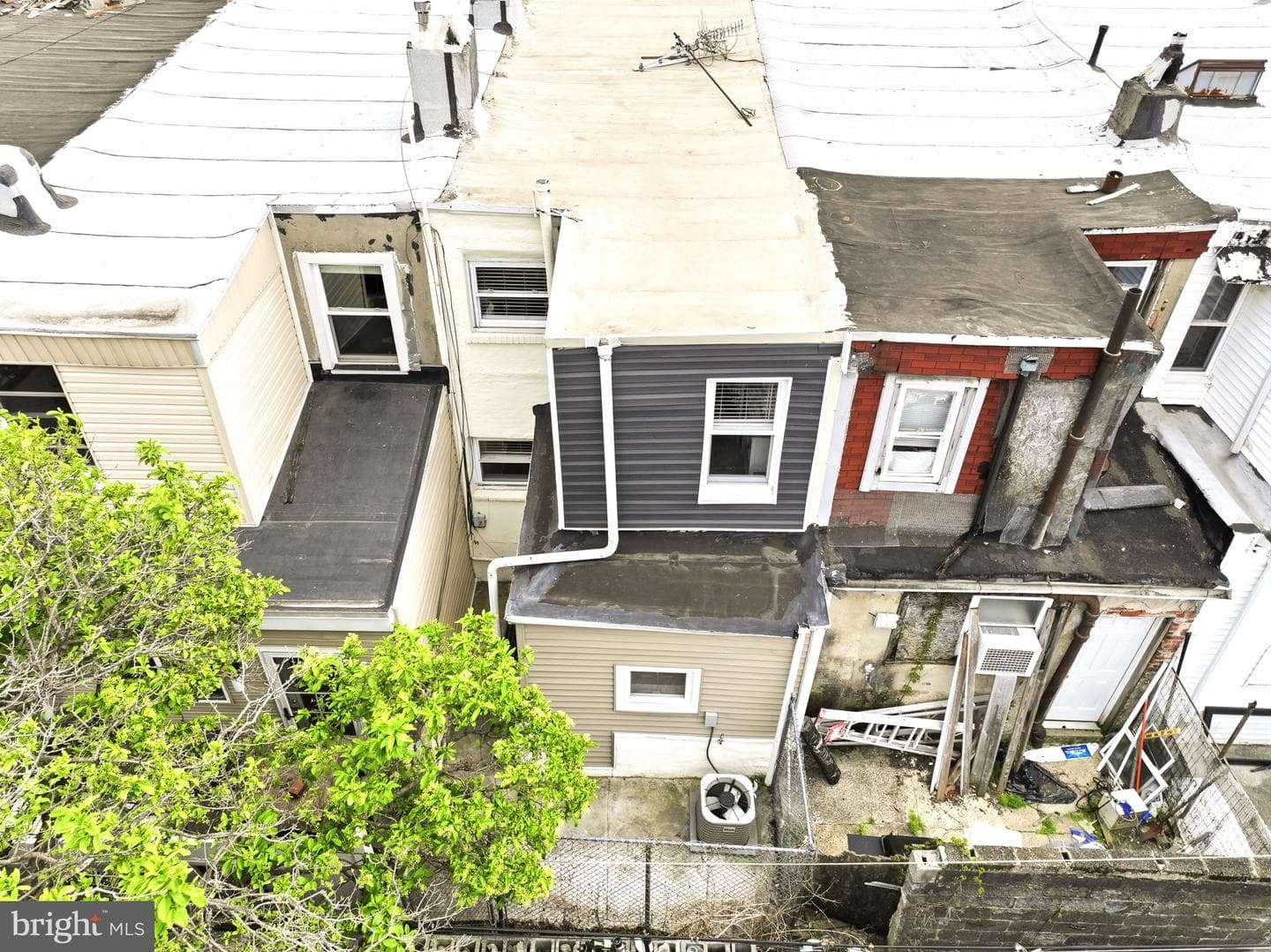 727 Mcclellan Street photo 15