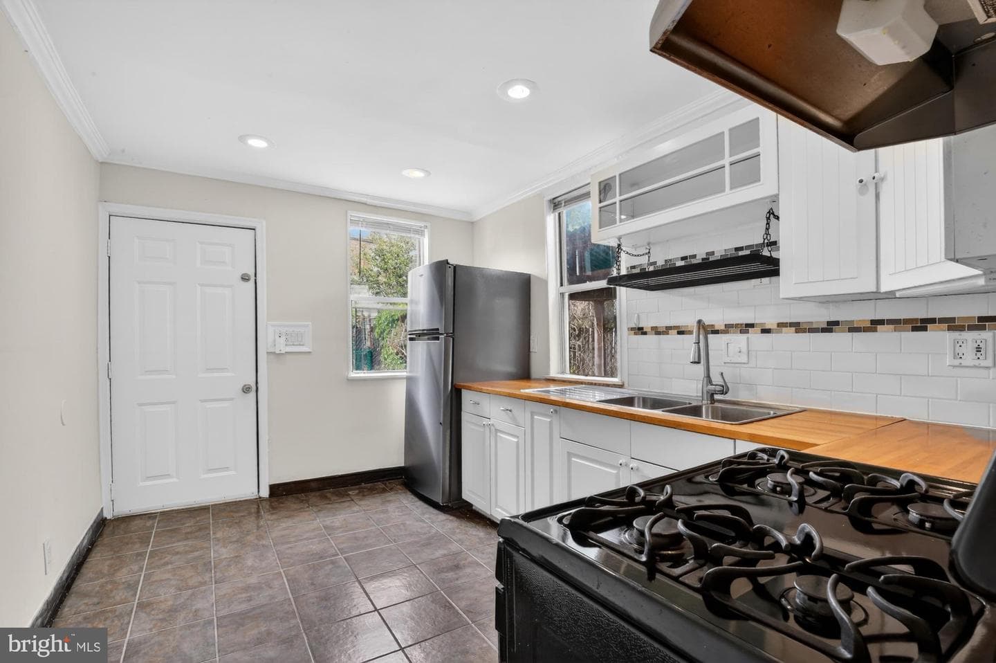 2306 Mercer Street photo 10