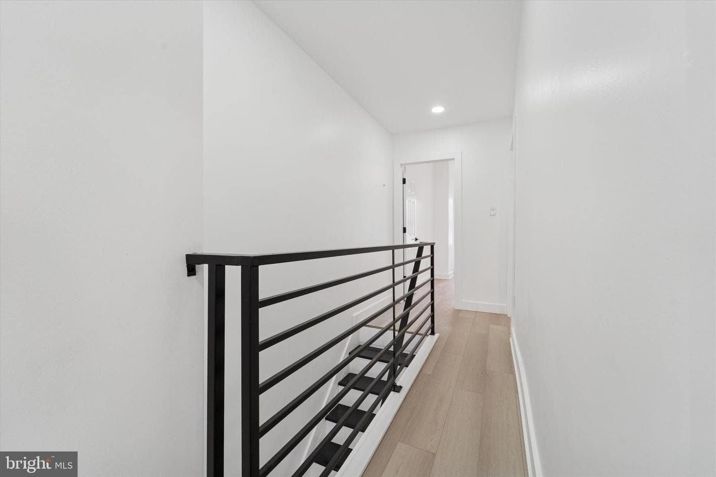 537 N Wanamaker Street photo 17