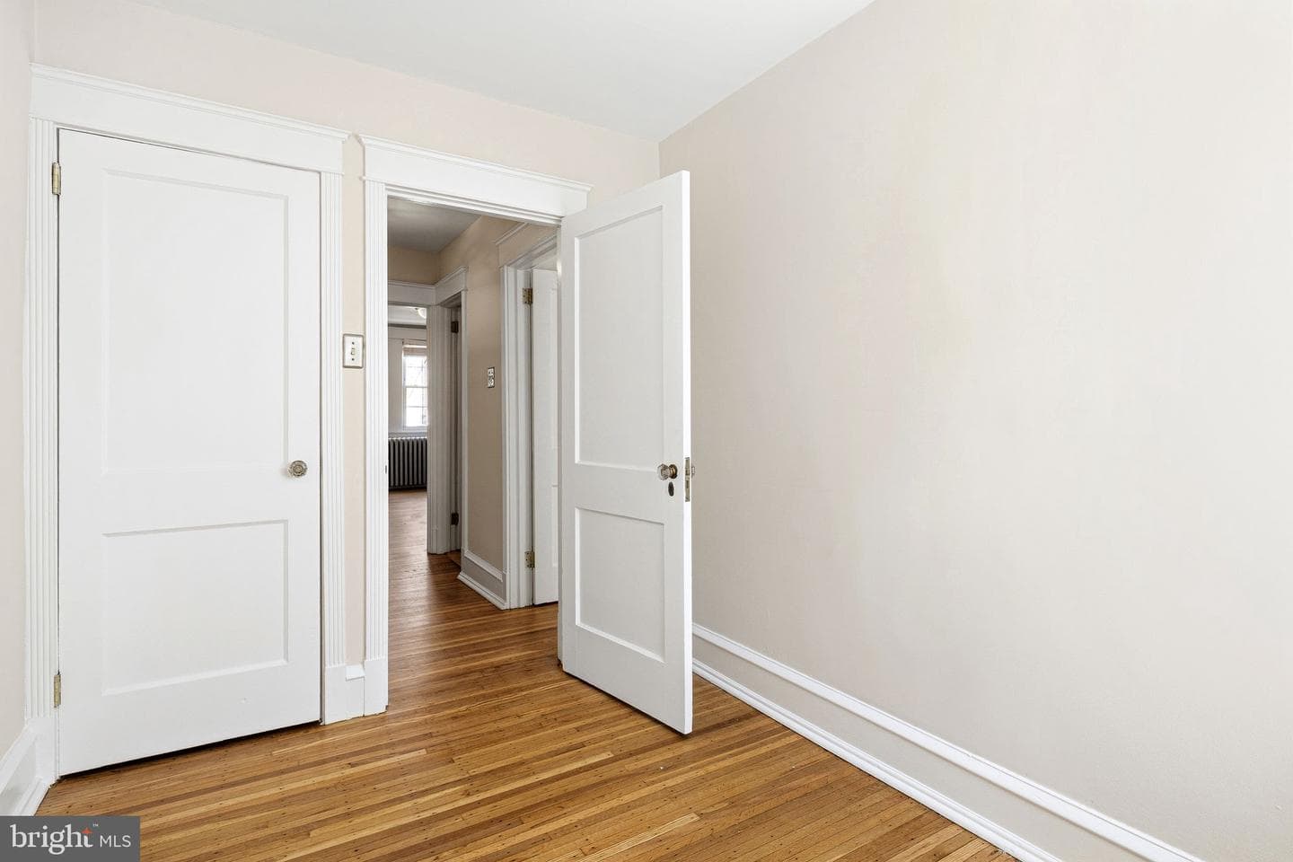 3421 Vaux Street photo 12