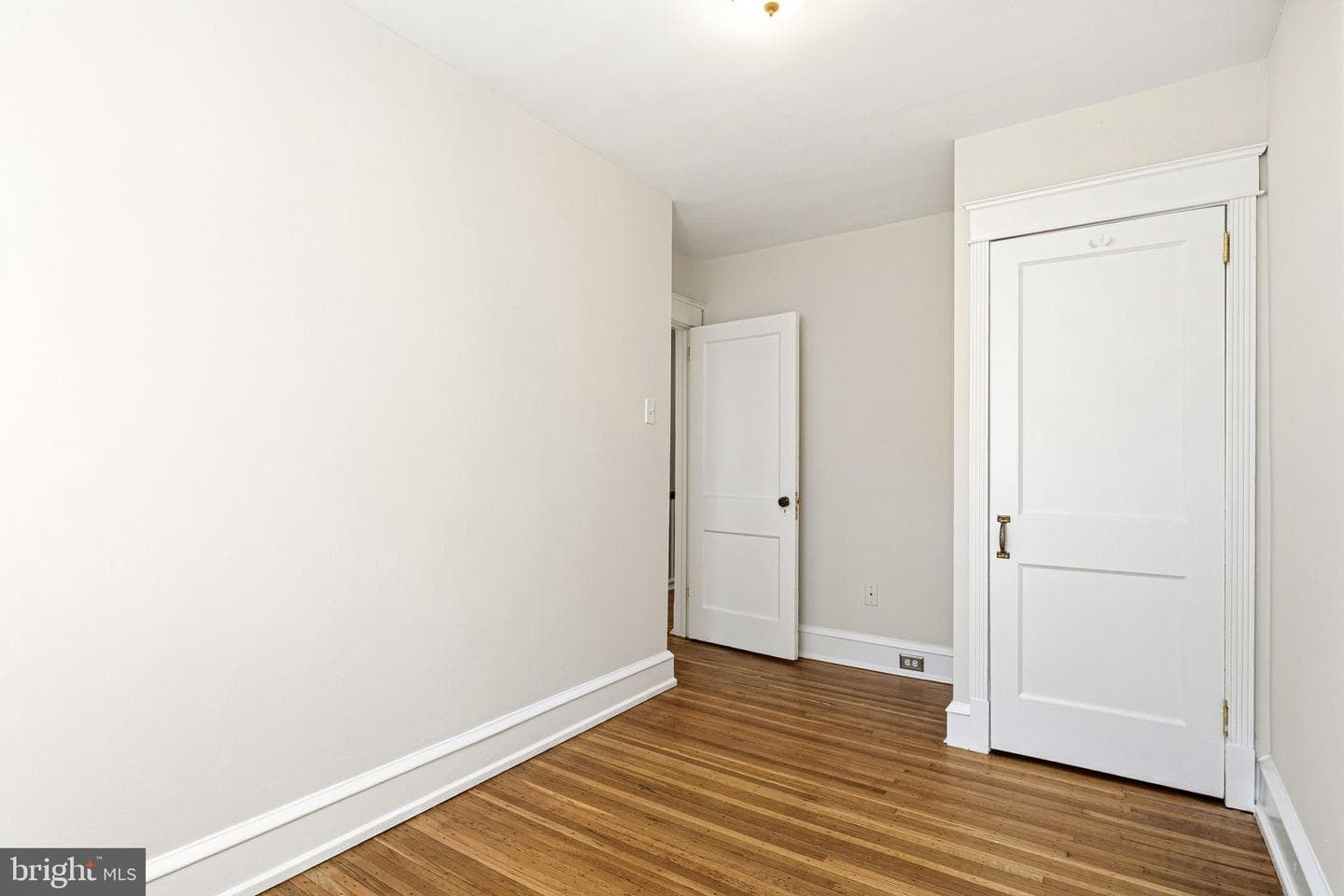 3421 Vaux Street photo 14