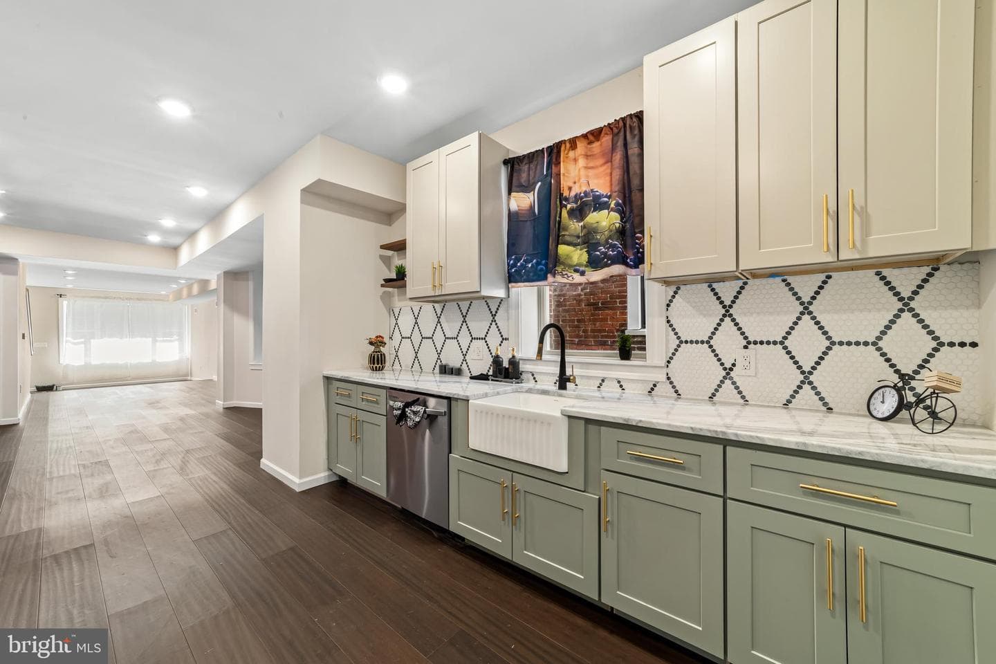 4707 Sansom Street photo 14