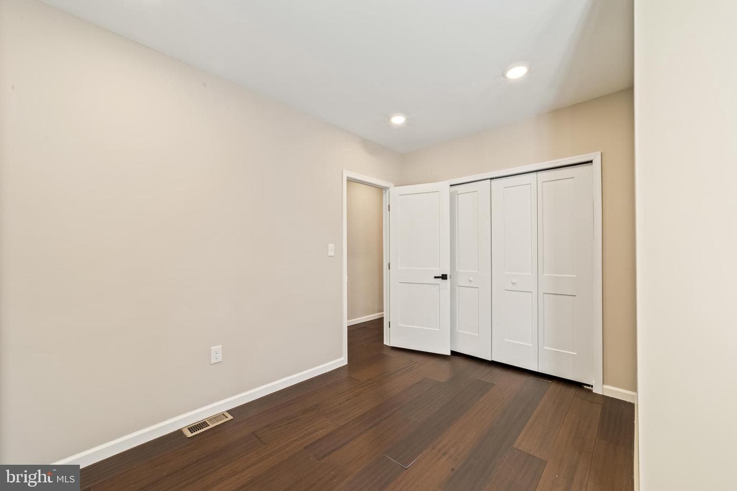 4707 Sansom Street photo 25