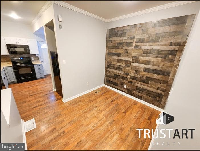 2312 N Camac Street photo 4