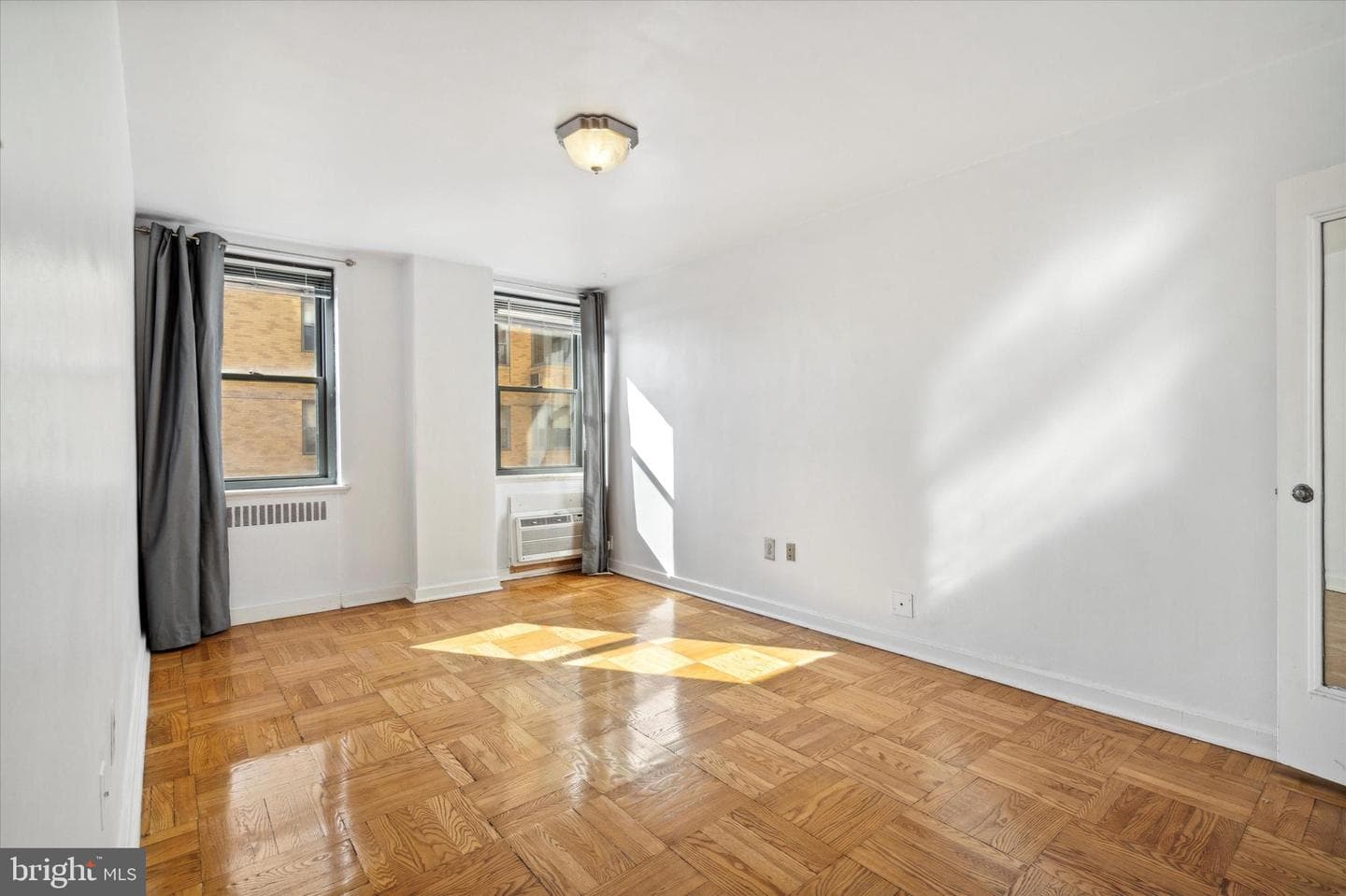 2601 Pennsylvania Avenue #732 photo 8