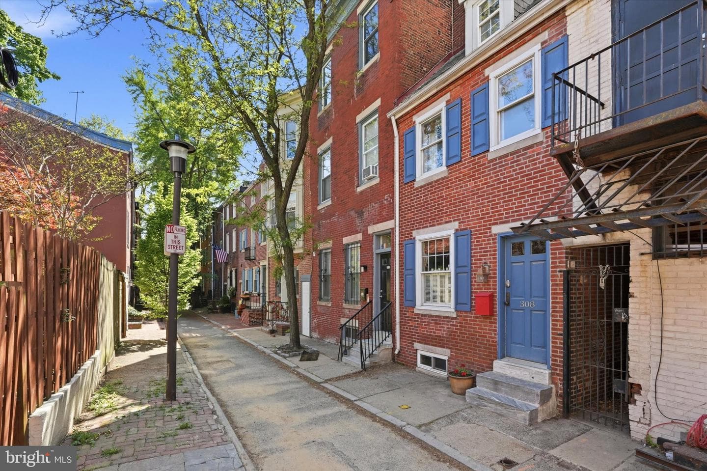 308 S Iseminger Street photo 1