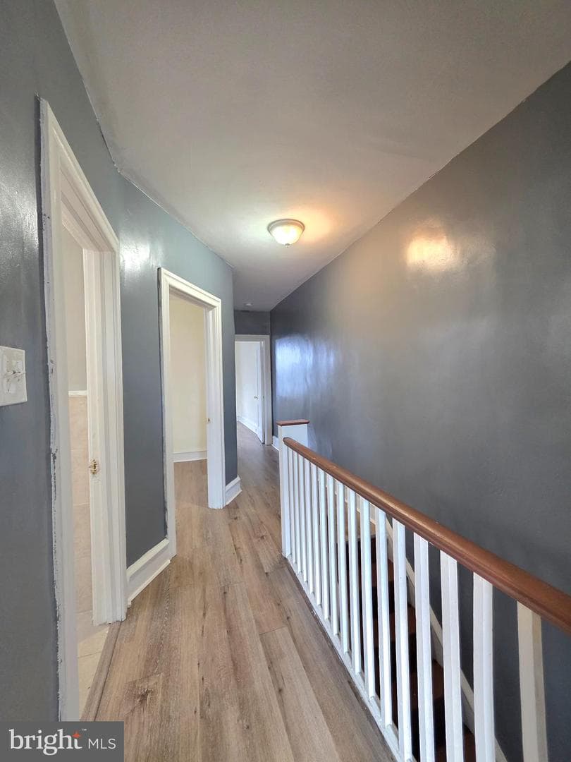 874 Anchor Street photo 8