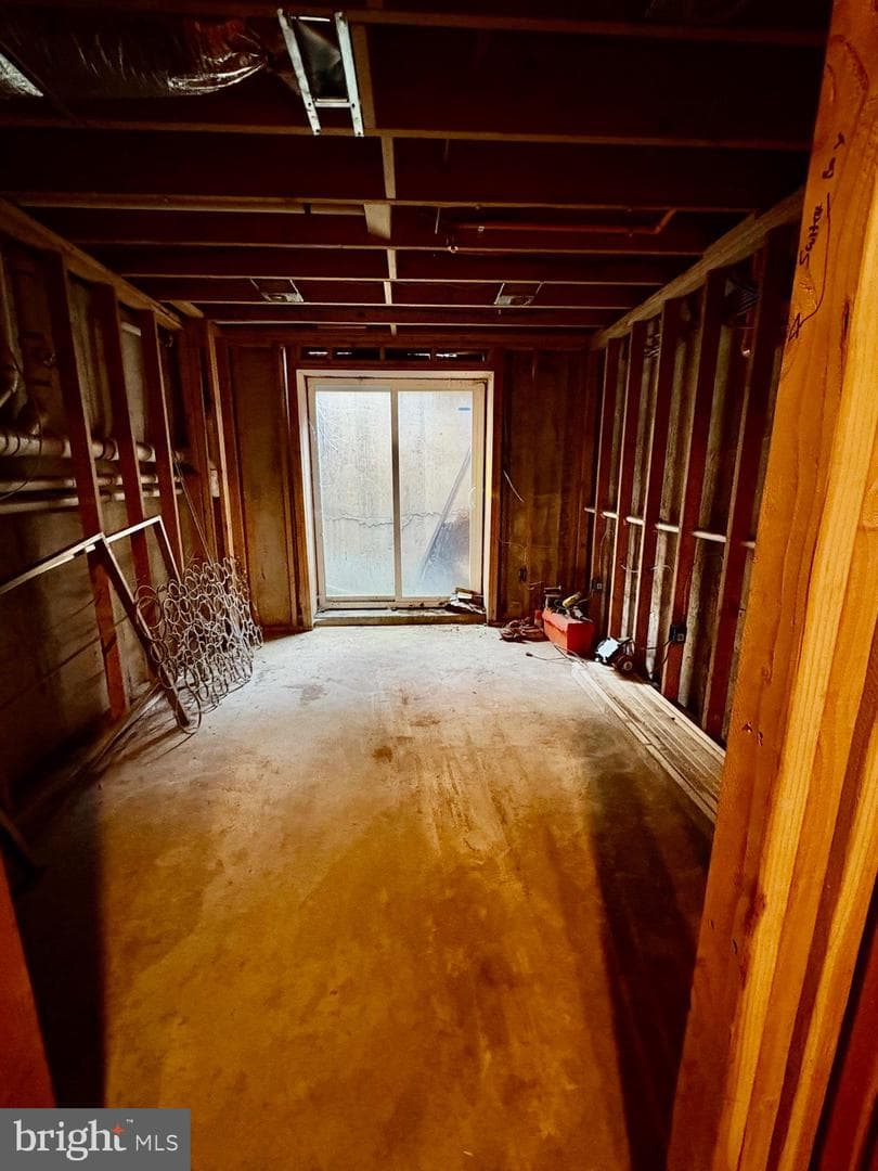 634 Watkins Street photo 13