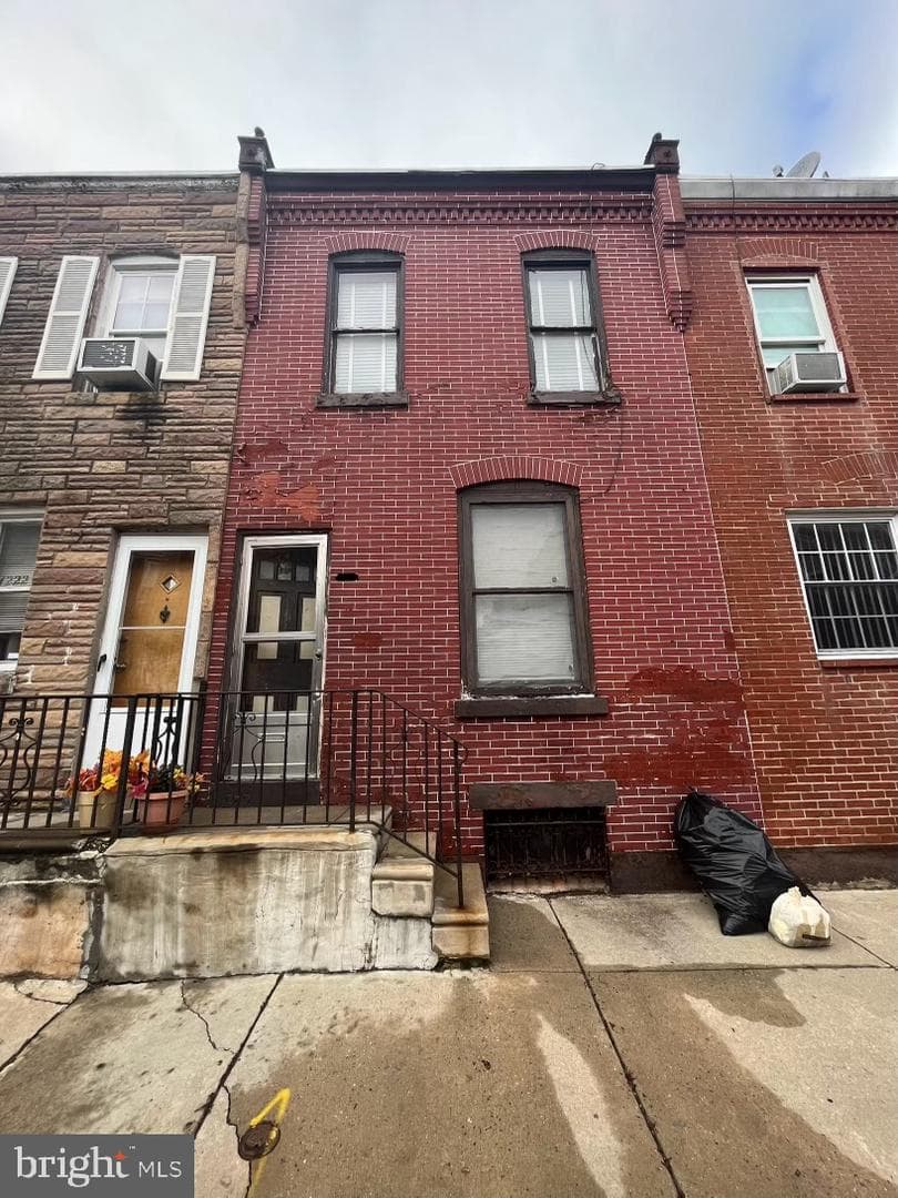 1224 N St Bernard Street