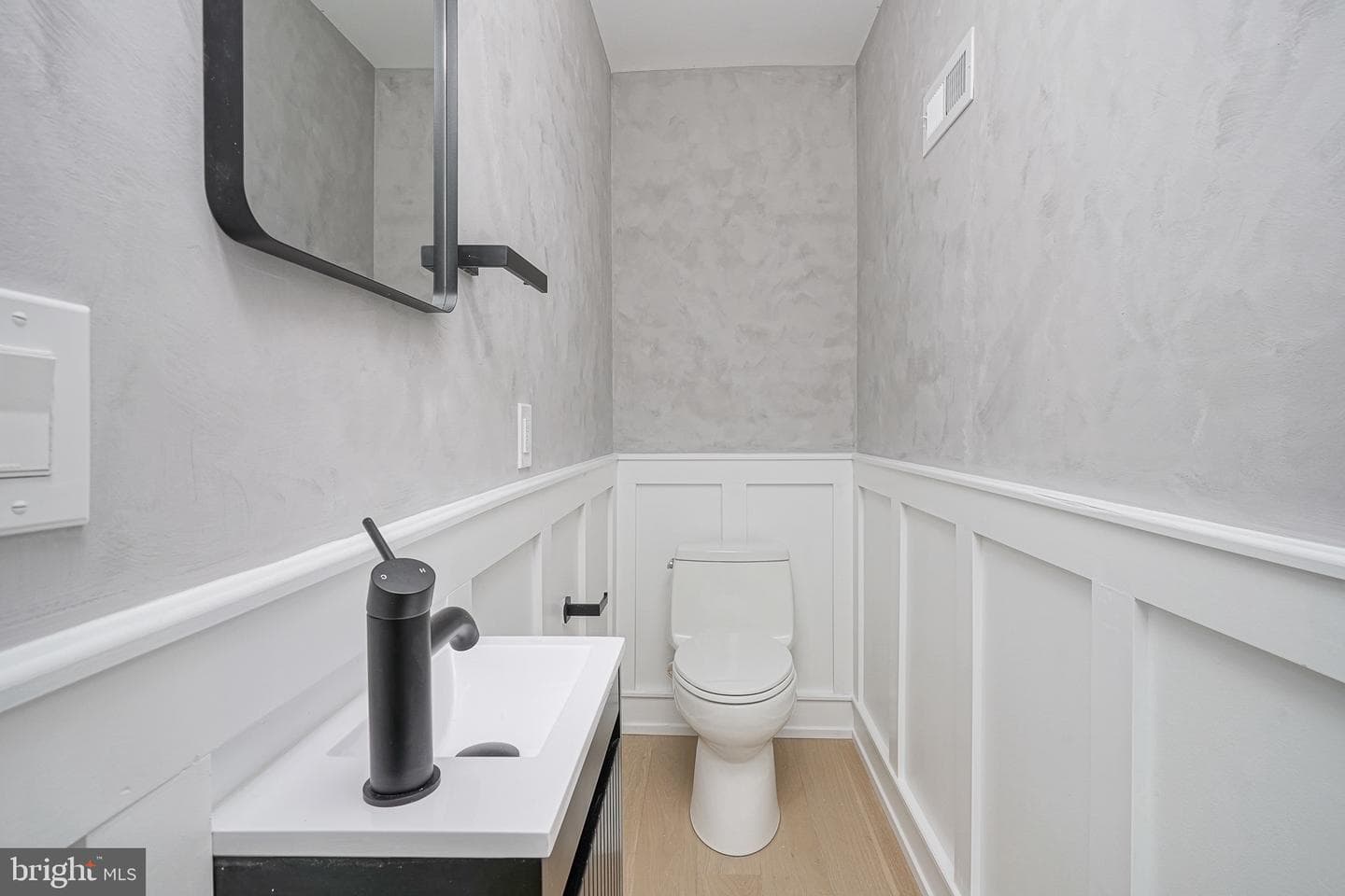 1328 E Berks Street #b2 photo 33