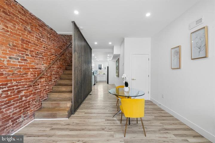 2243 Dickinson Street photo 5