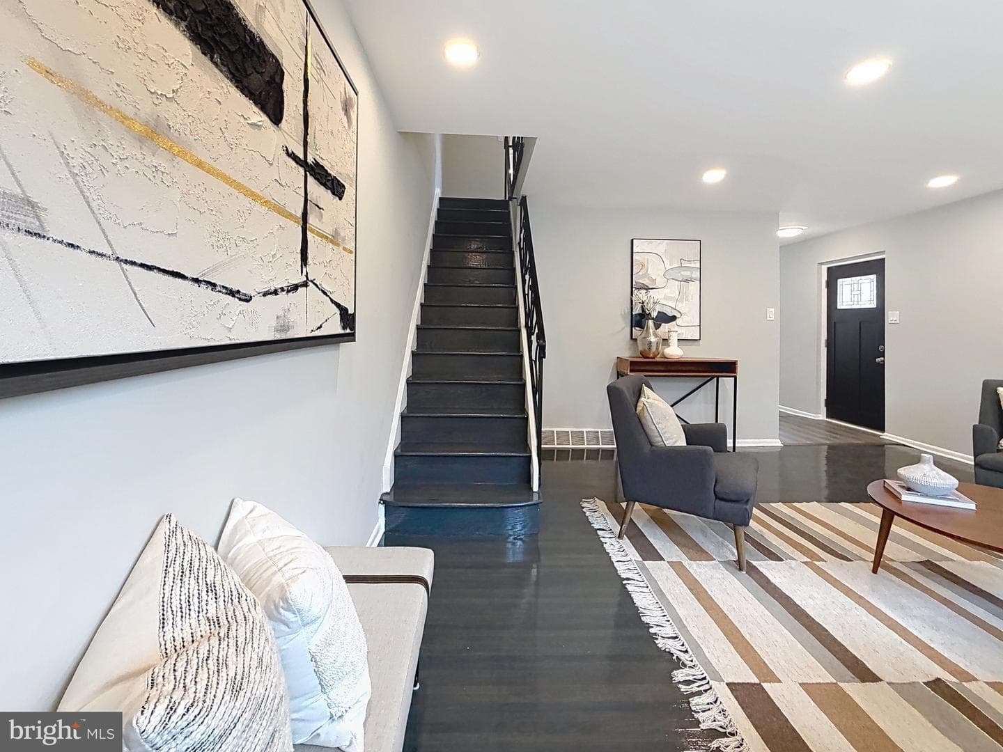 7528 Valley Avenue photo 28