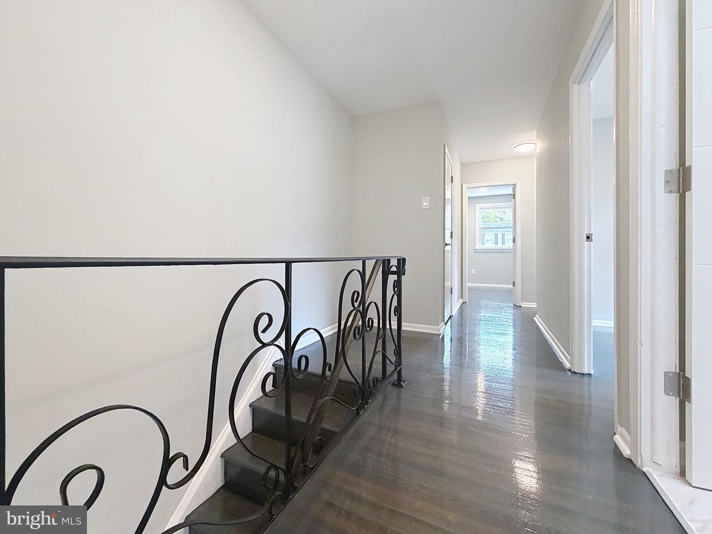 7528 Valley Avenue photo 29