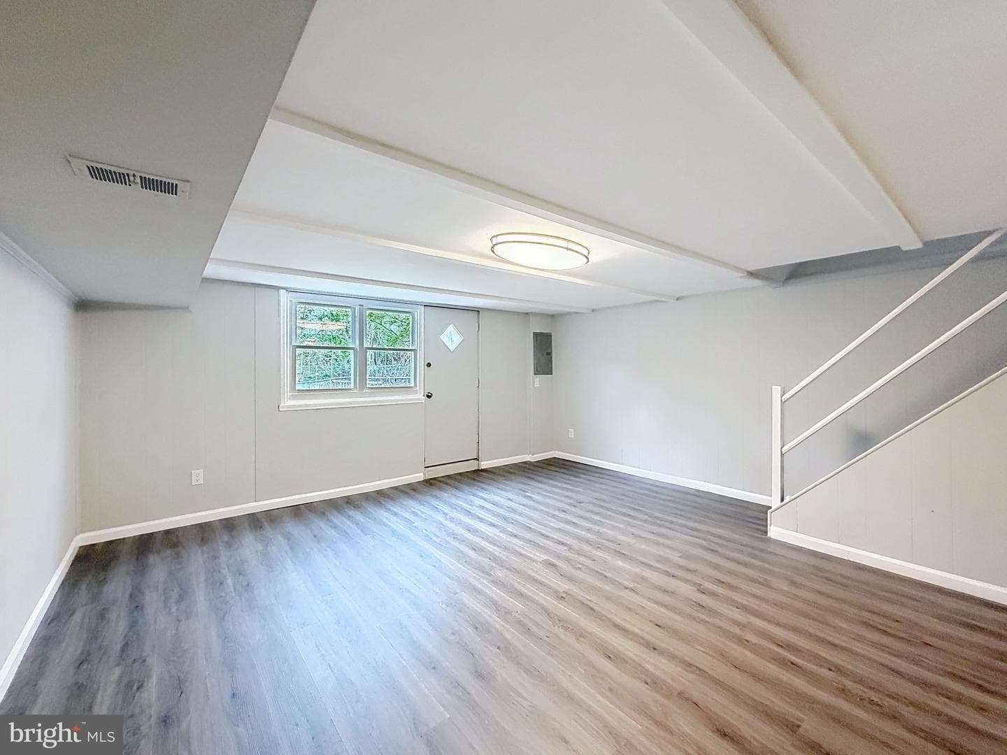 7528 Valley Avenue photo 60