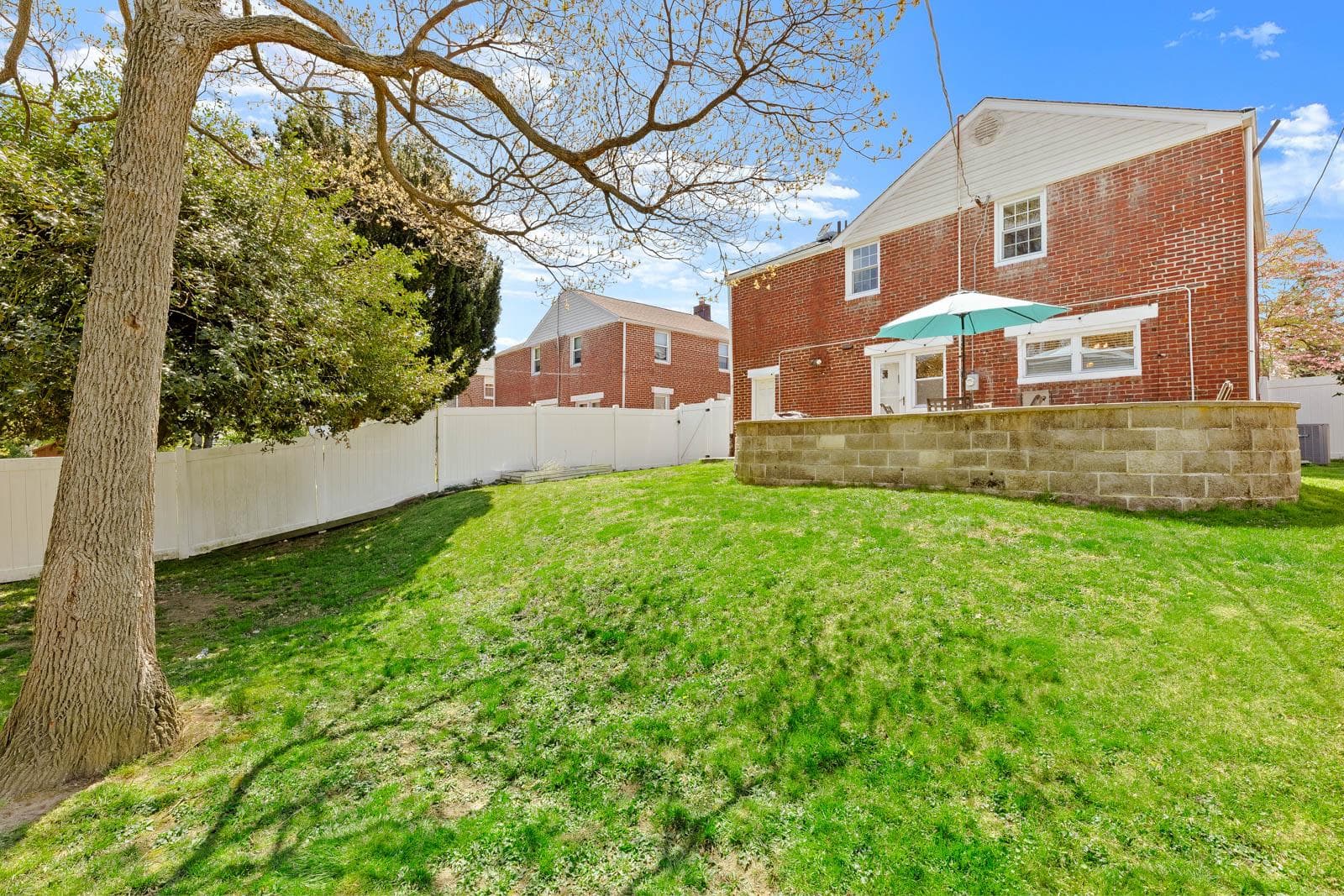 7709 Keiffer Street photo 31
