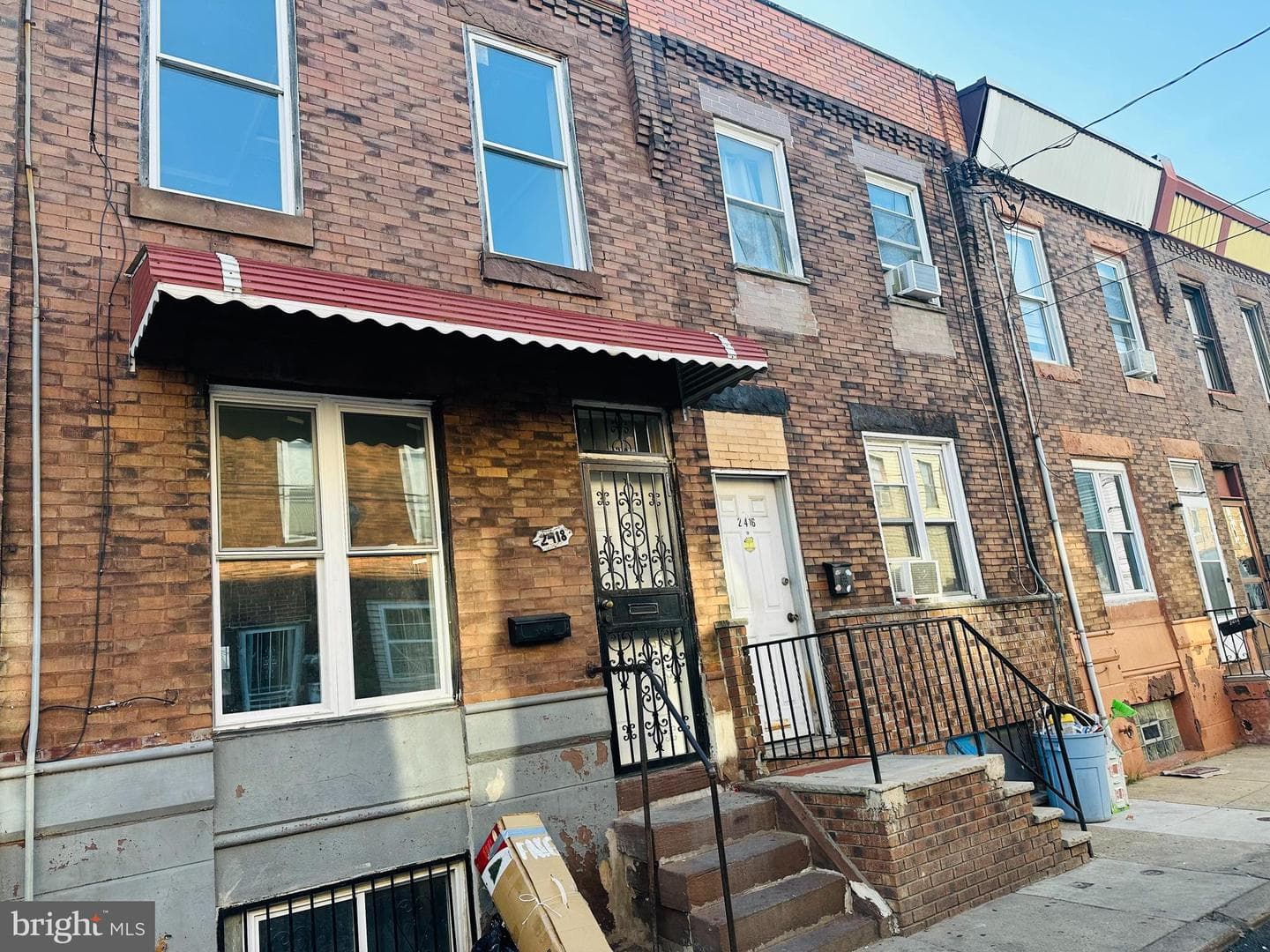 2418 S Franklin Street photo 2