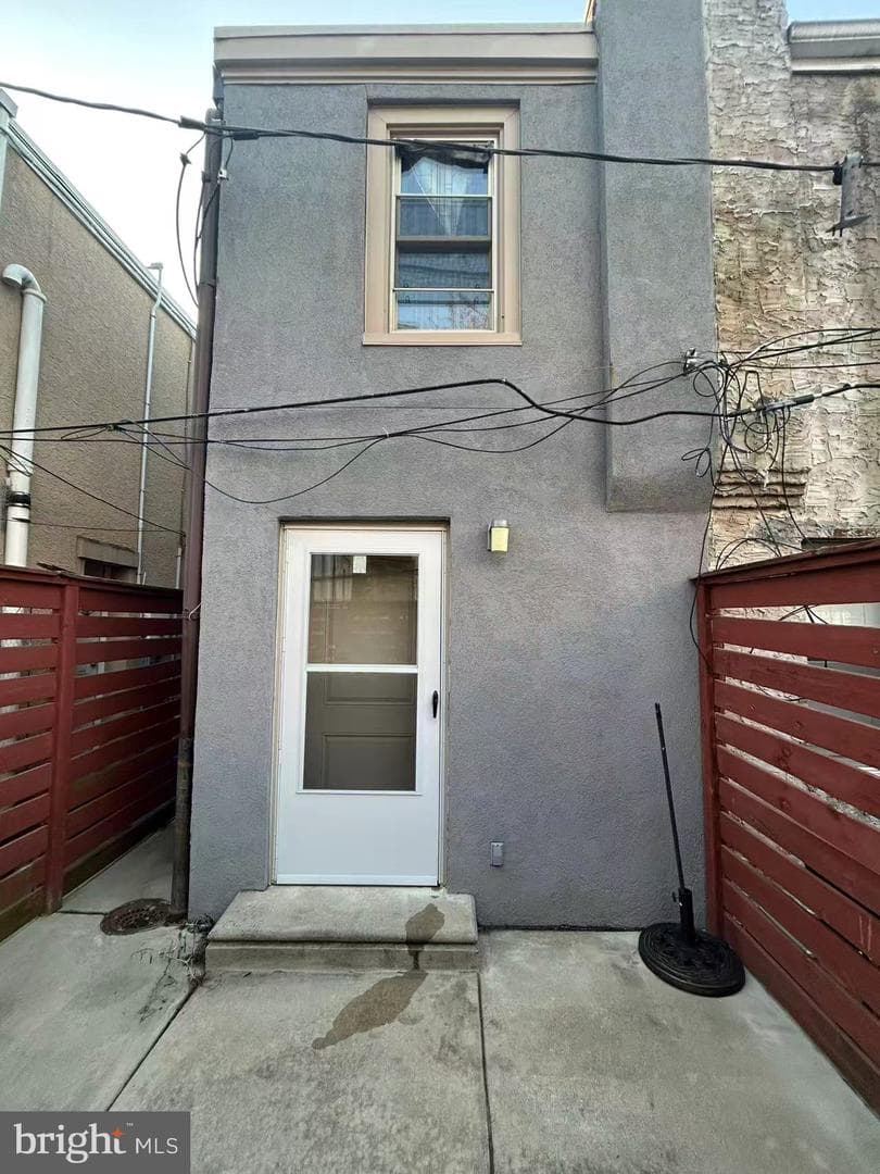 429 N Union Street photo 8