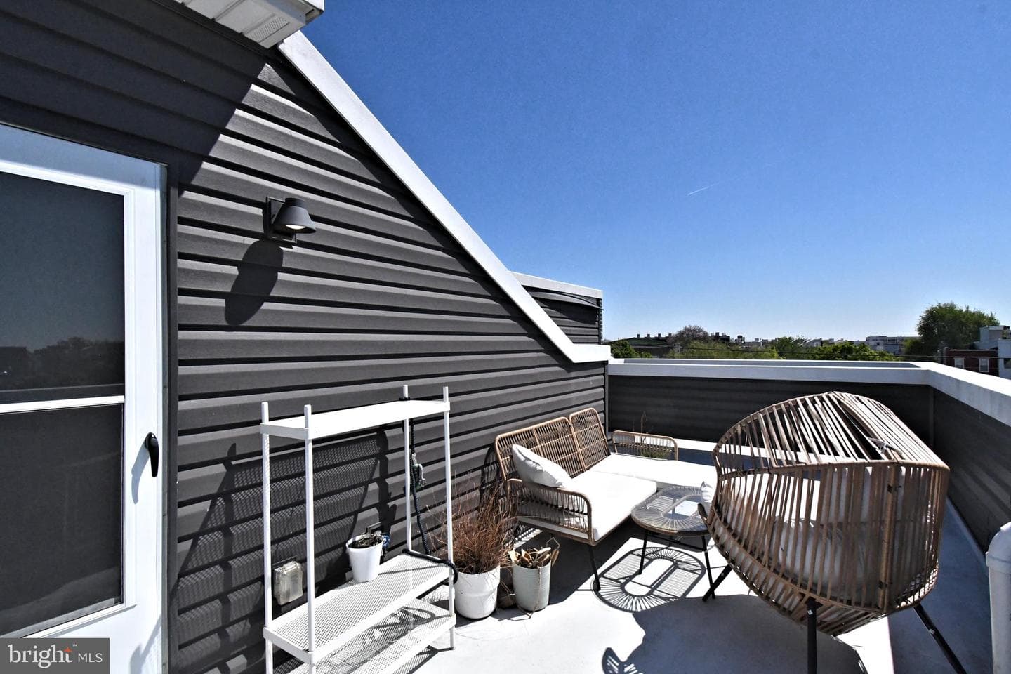 1806 N Marshall Street photo 18