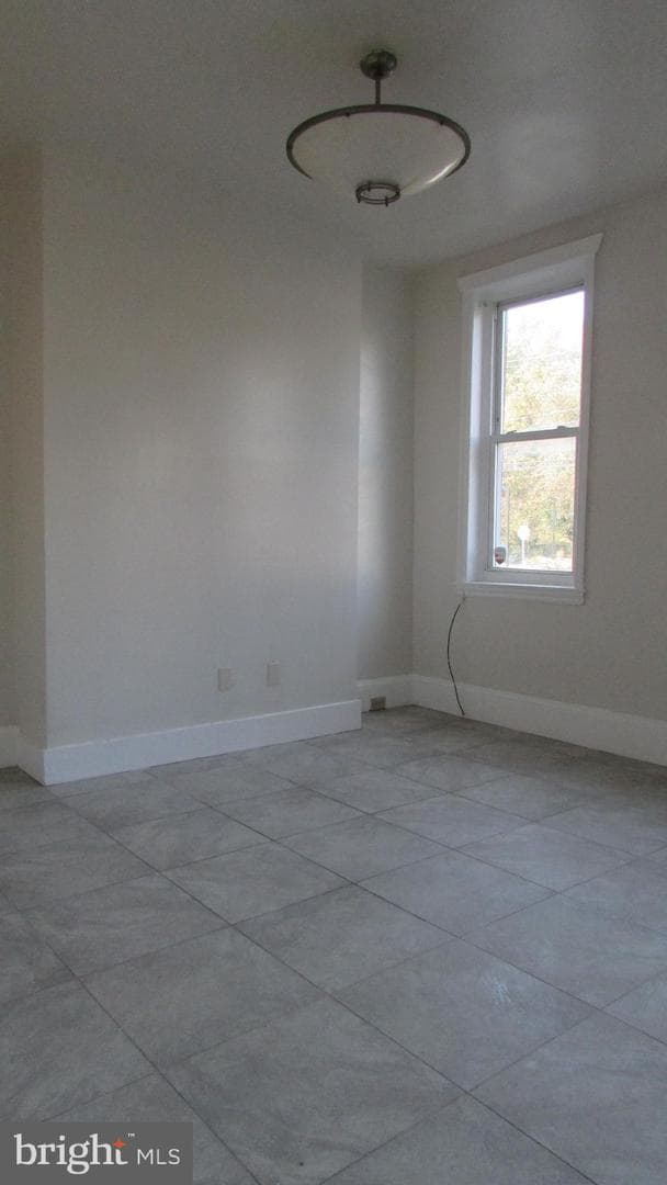 3440 W Allegheny Avenue photo 3