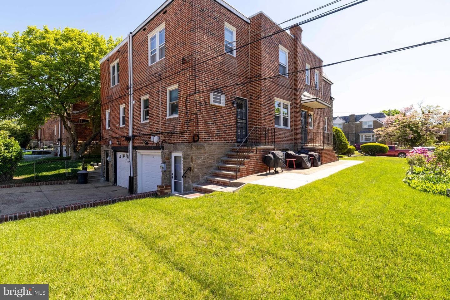 1117 E Barringer Street photo 29