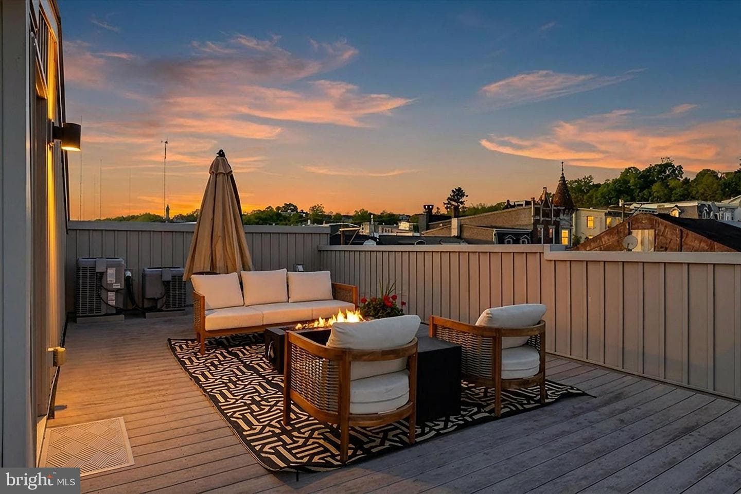 159 Green Lane photo 34