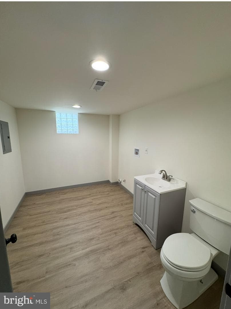 7816 Temple Road photo 22