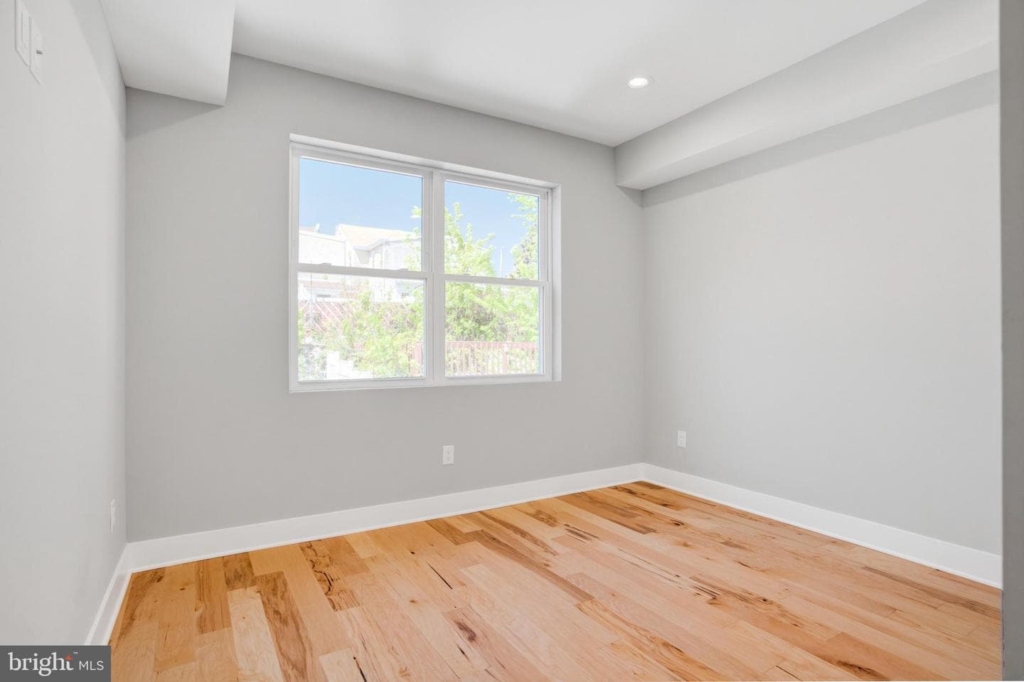 298 Delmar Street #b photo 33