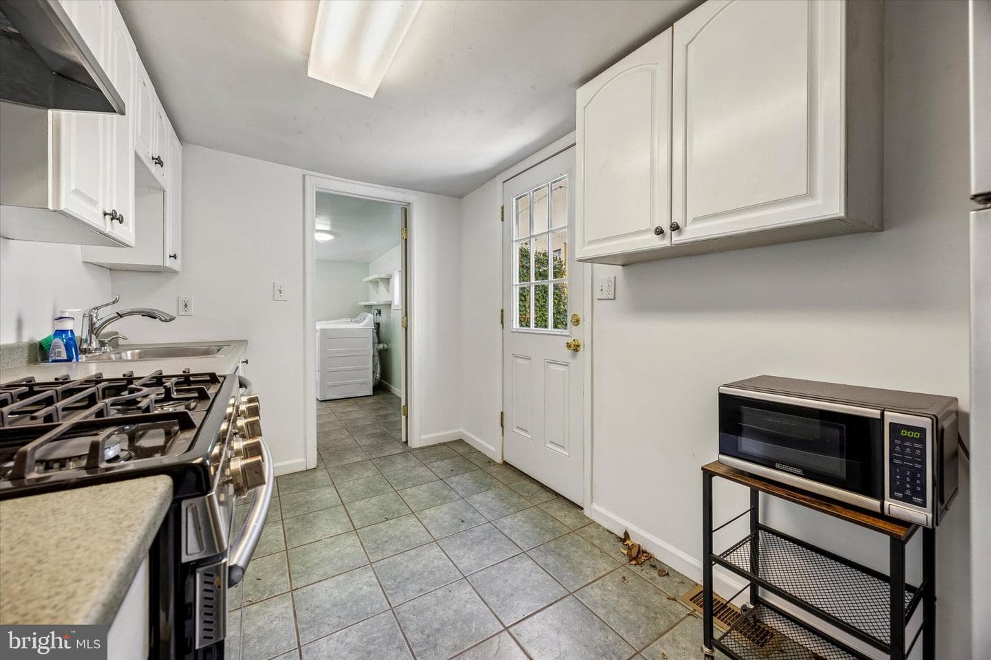 4334 Fleming Street photo 9
