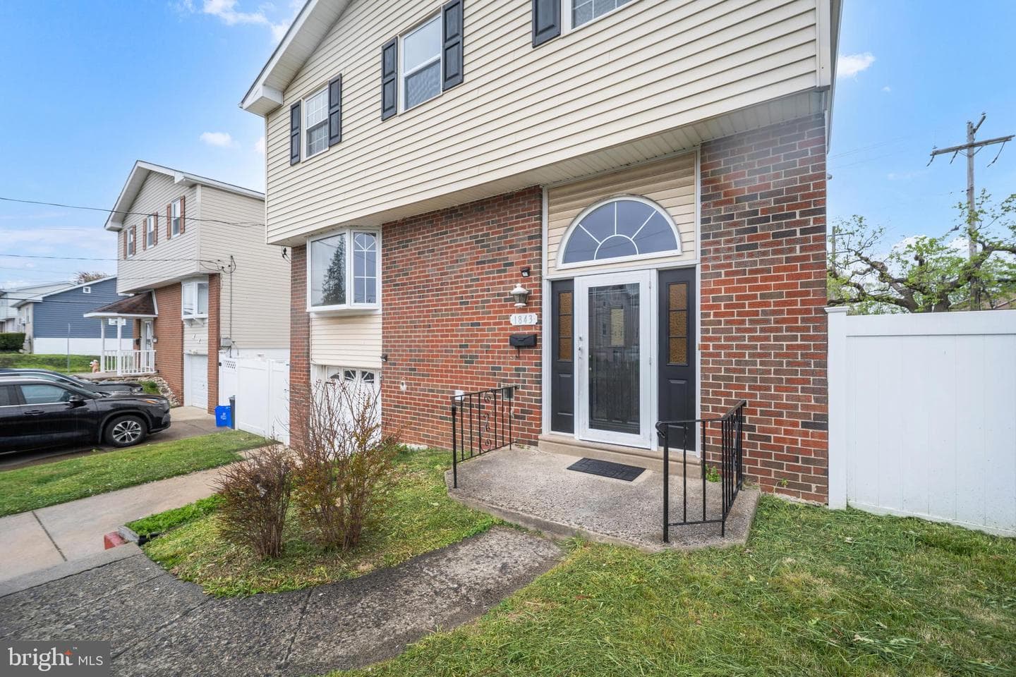 1843 Sanford Street photo 3