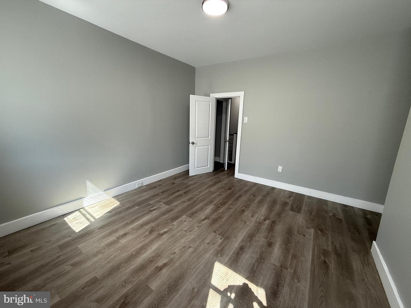 2943 Wharton Street photo 24