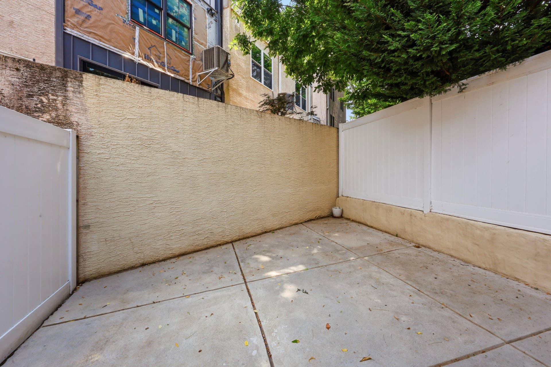 2508 Christian Street photo 12