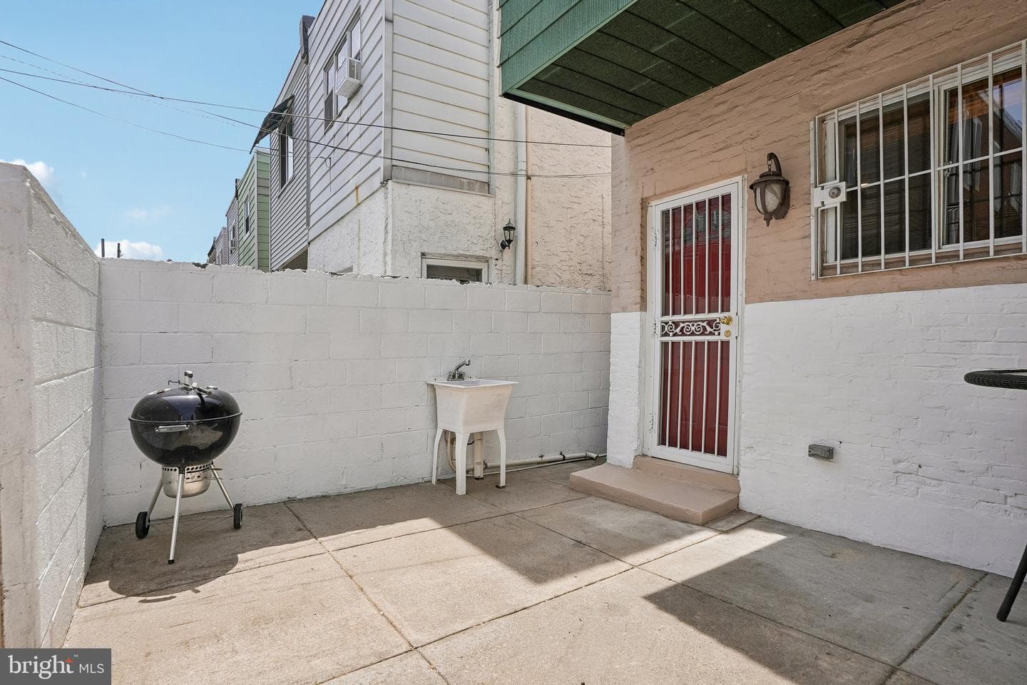 2527 S Hicks Street photo 31