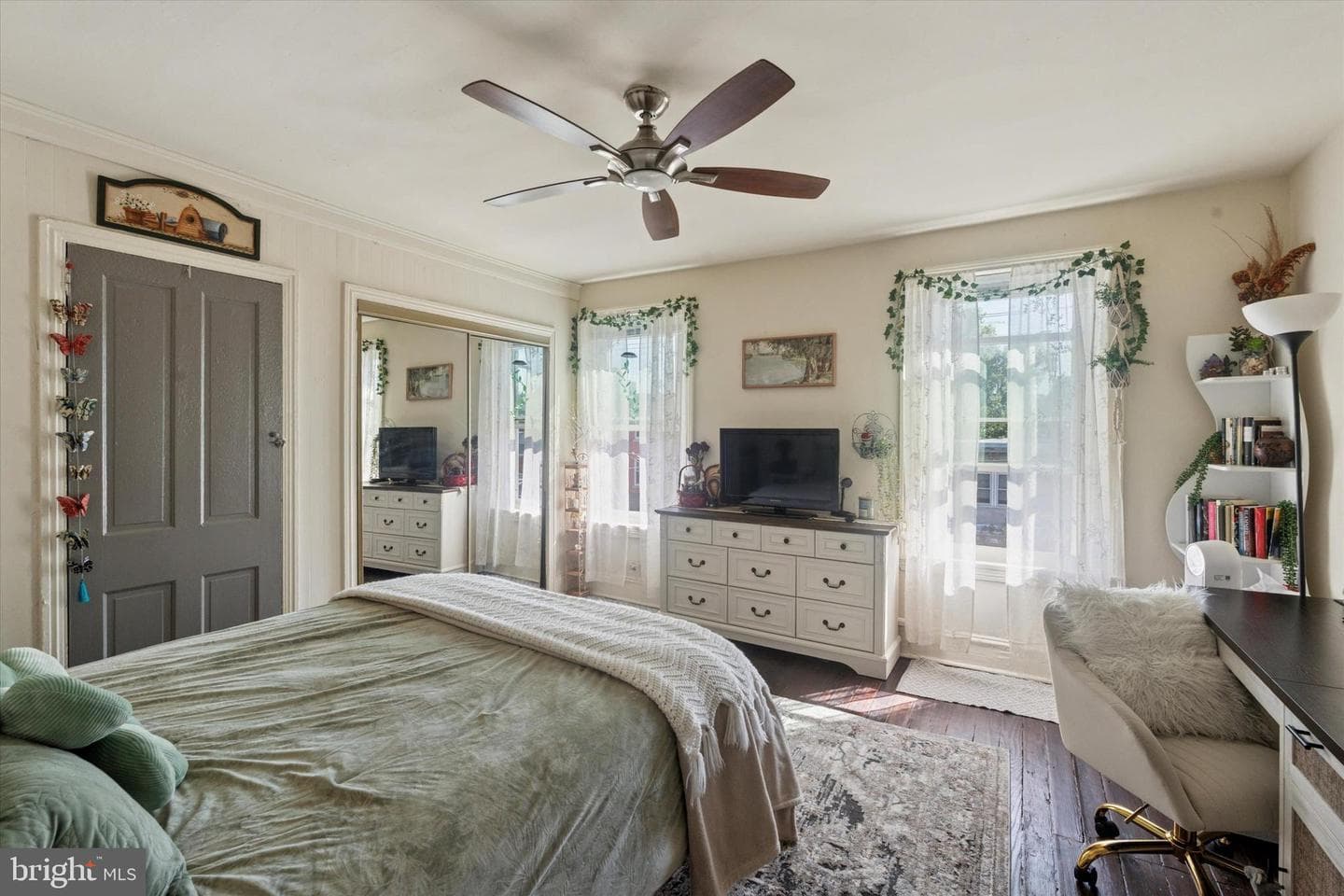 3817 Hamilton Street photo 15