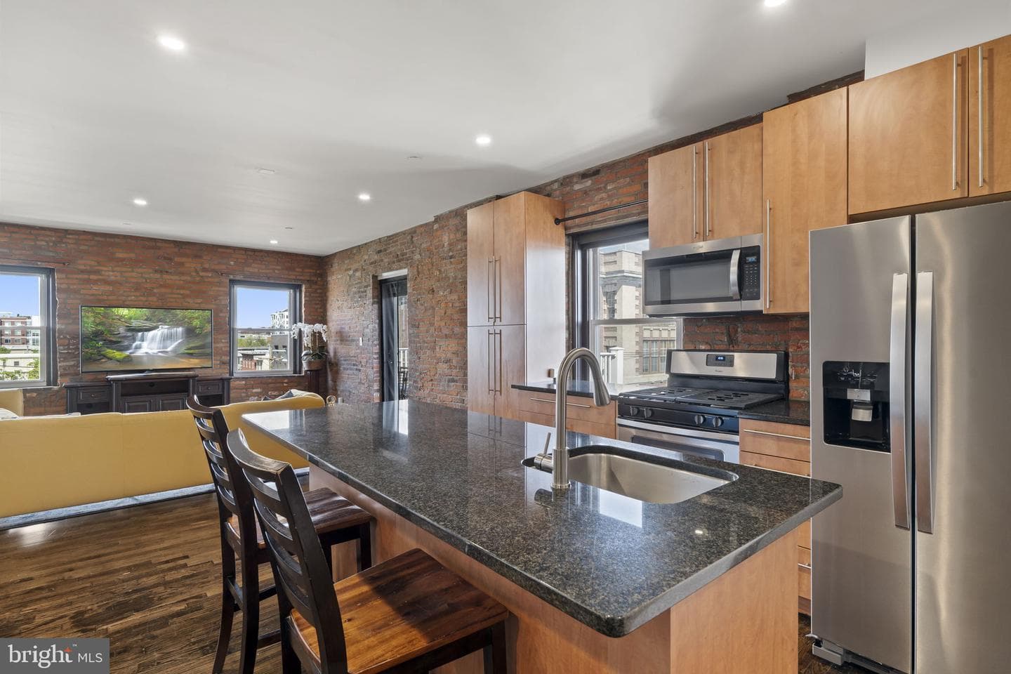 735 S 12th Street #403 photo 8