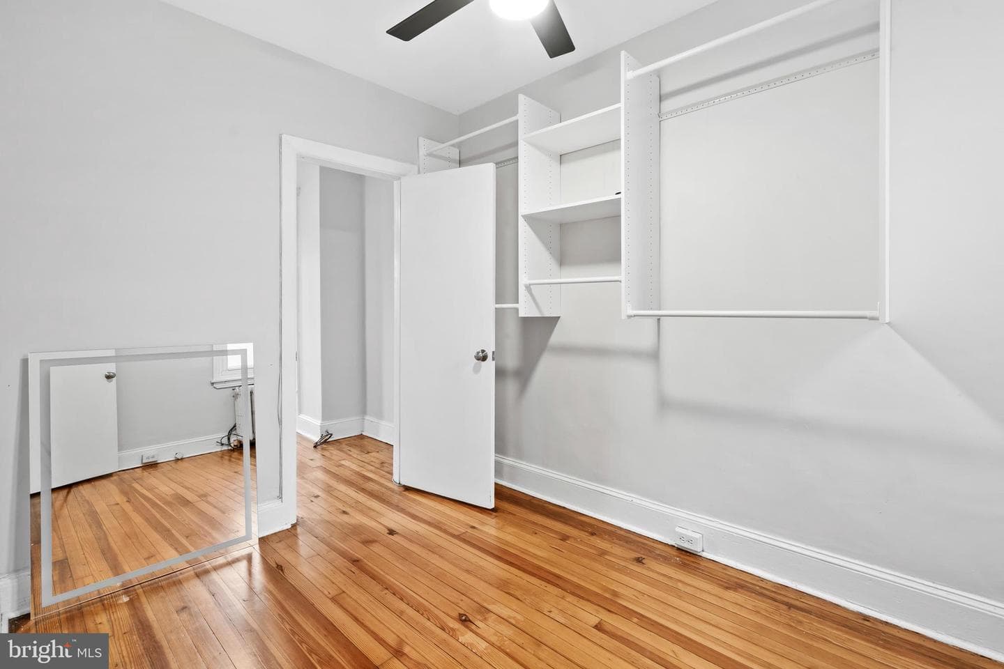 2529 E Albert Street photo 16