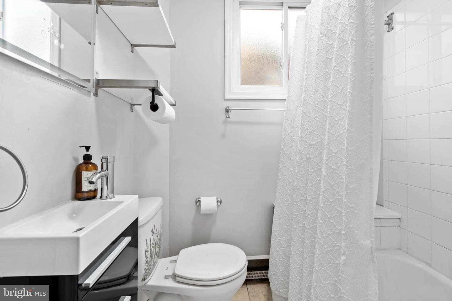 2529 E Albert Street photo 18