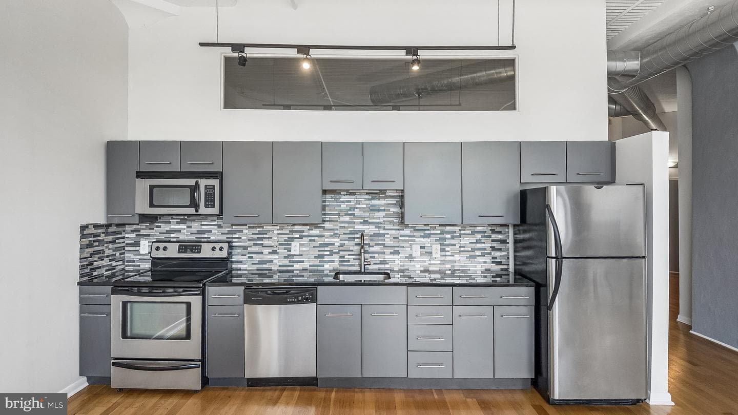 2200 Arch Street #711 photo 13