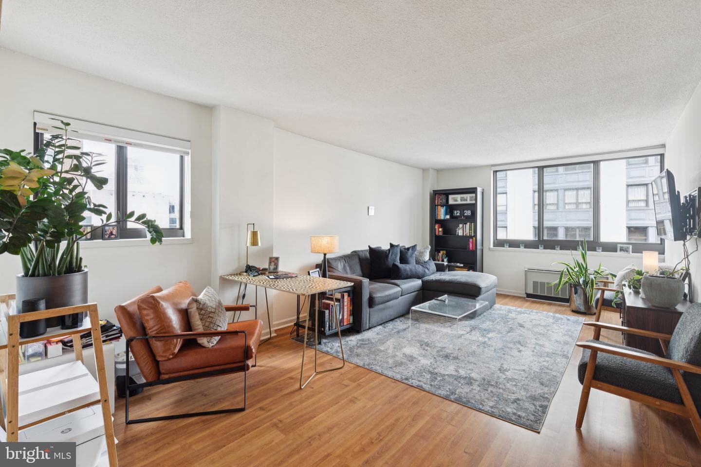 1420 Locust Street #25e
