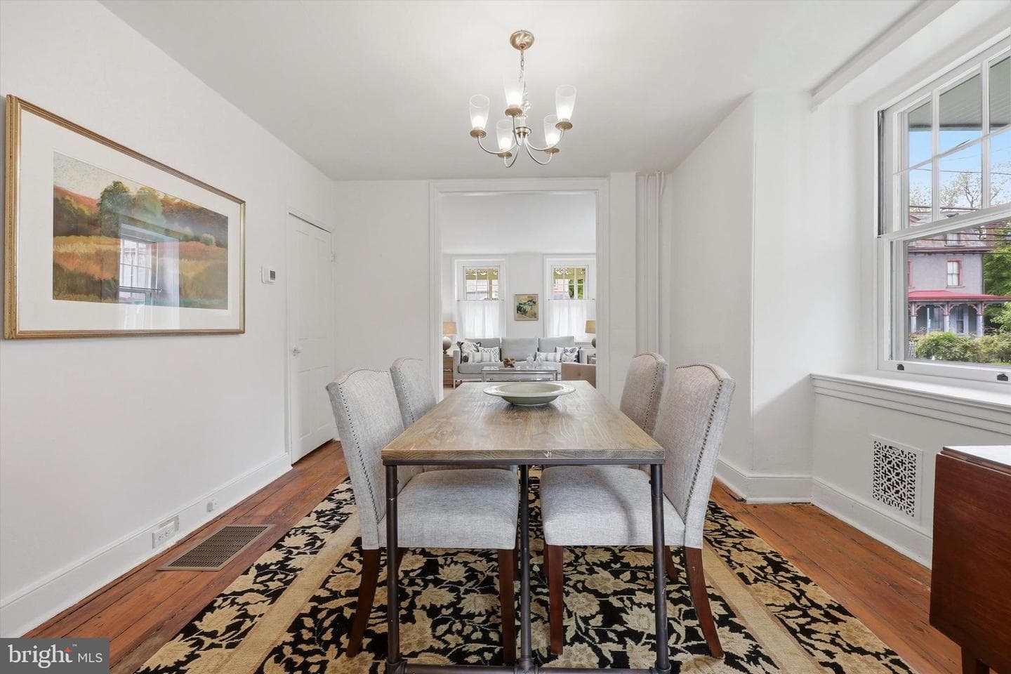 23 W Gravers Lane photo 8