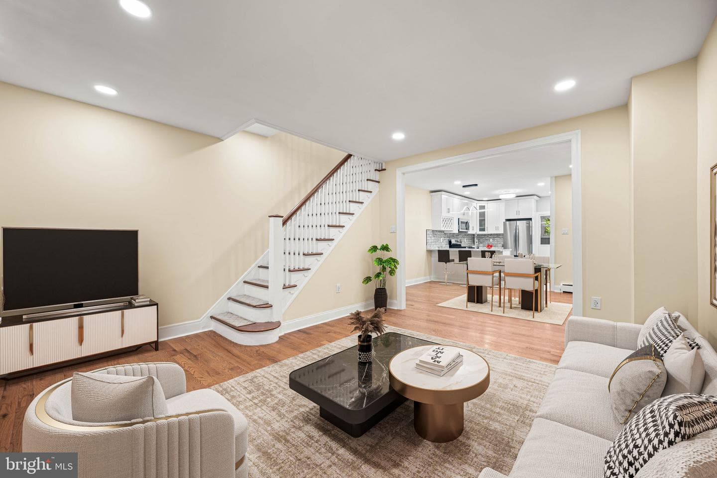 4841 D Street photo 5