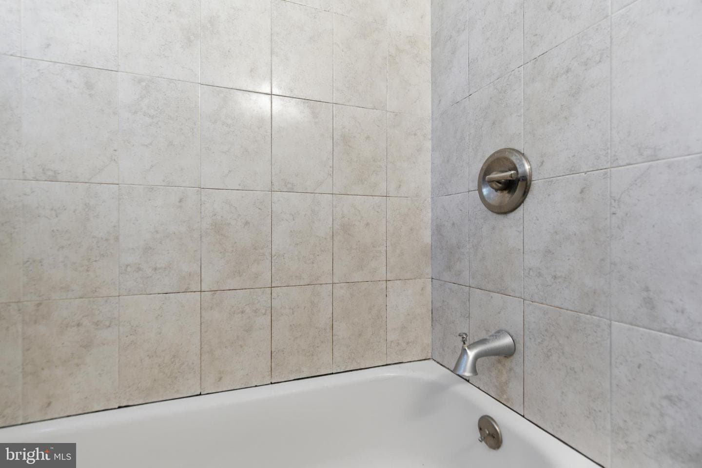 2020 Granite Street photo 9