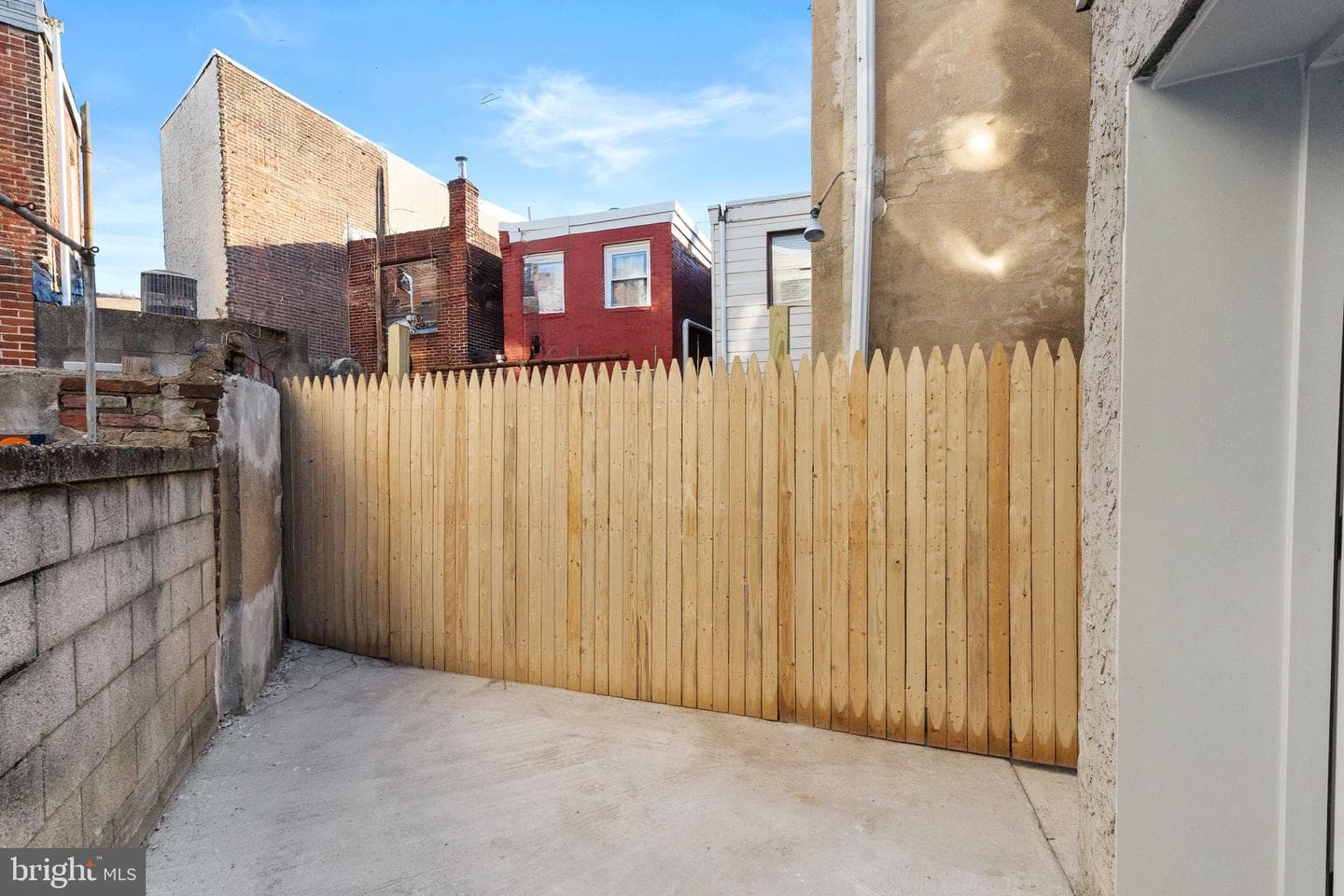 1203 Moore Street photo 31