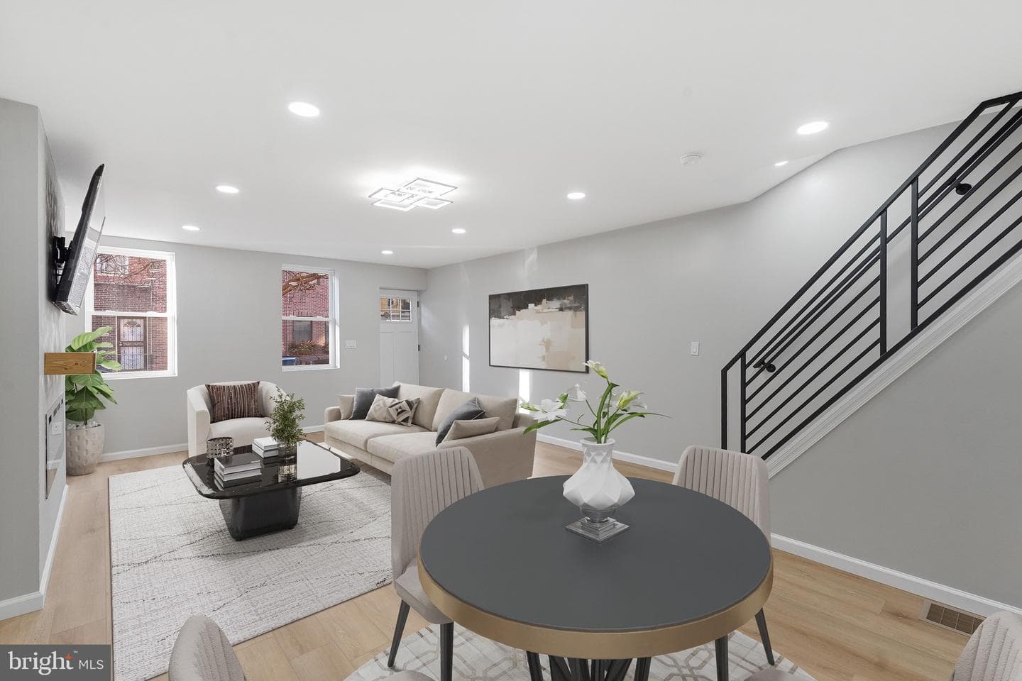 1203 Moore Street photo 5