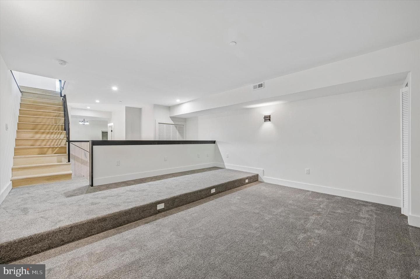 6995-9 Pechin Street photo 44