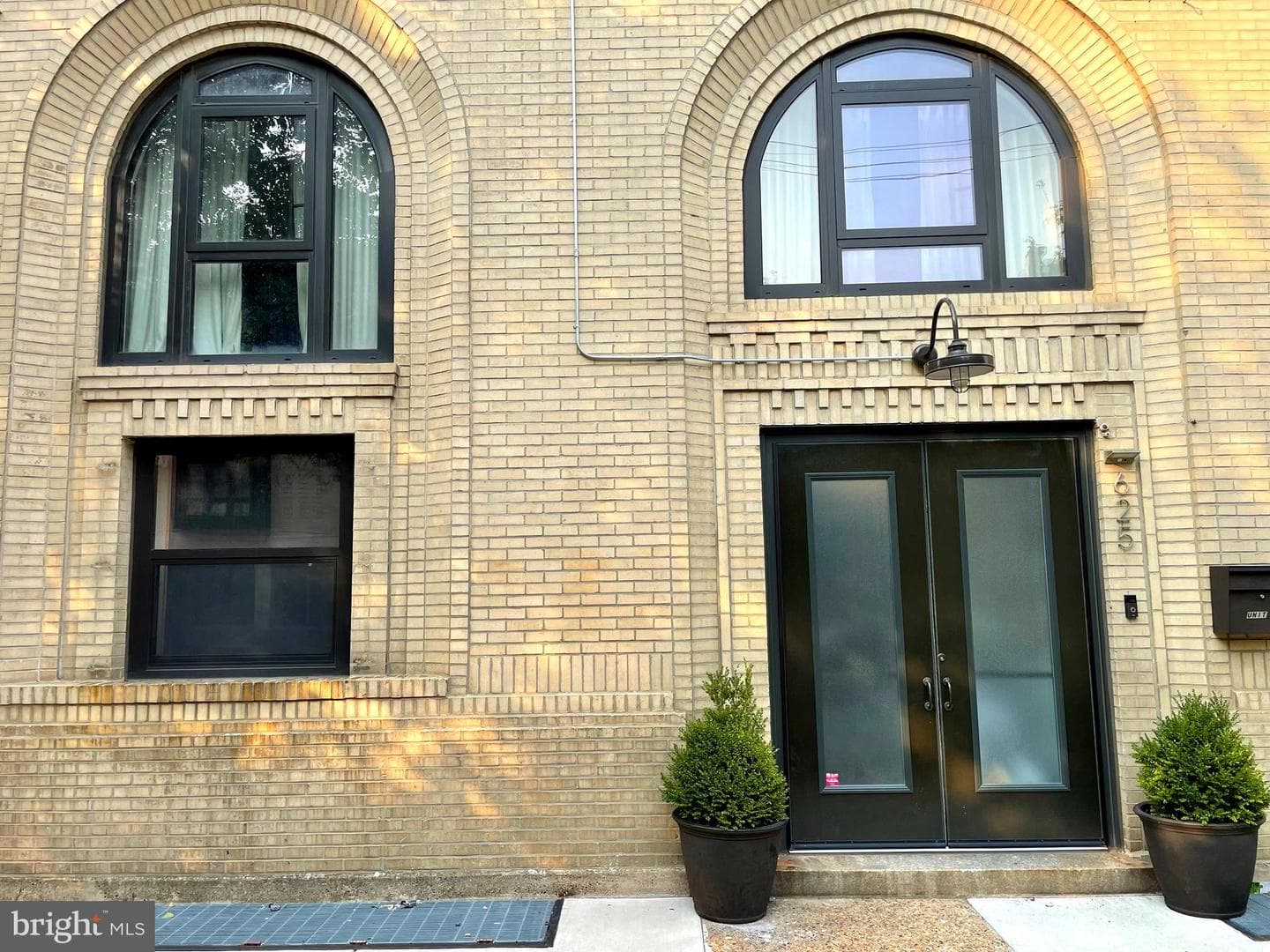 625 Christian Street #1g