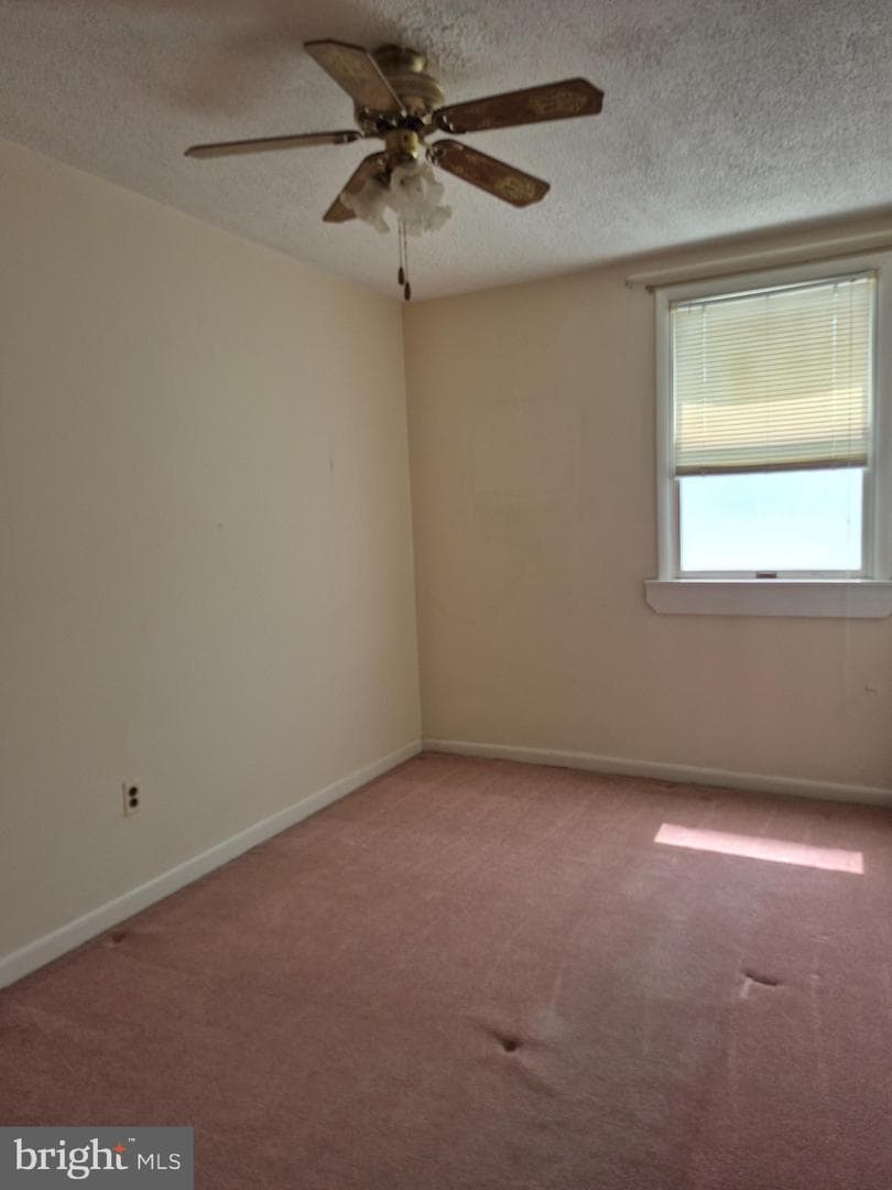 240 Rock Street photo 16