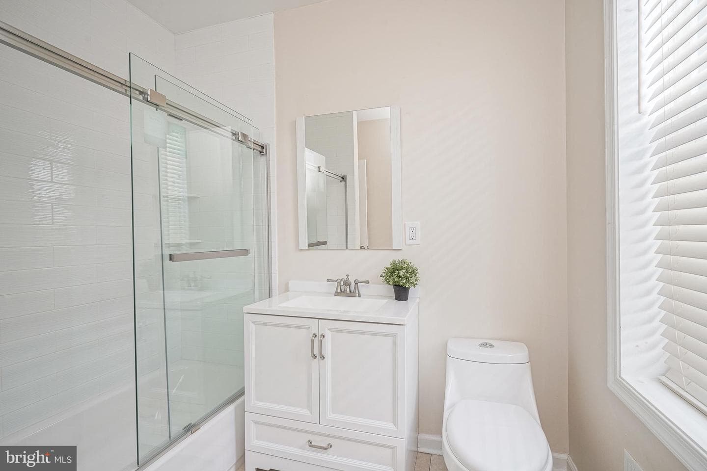 2138 Morris Street photo 31