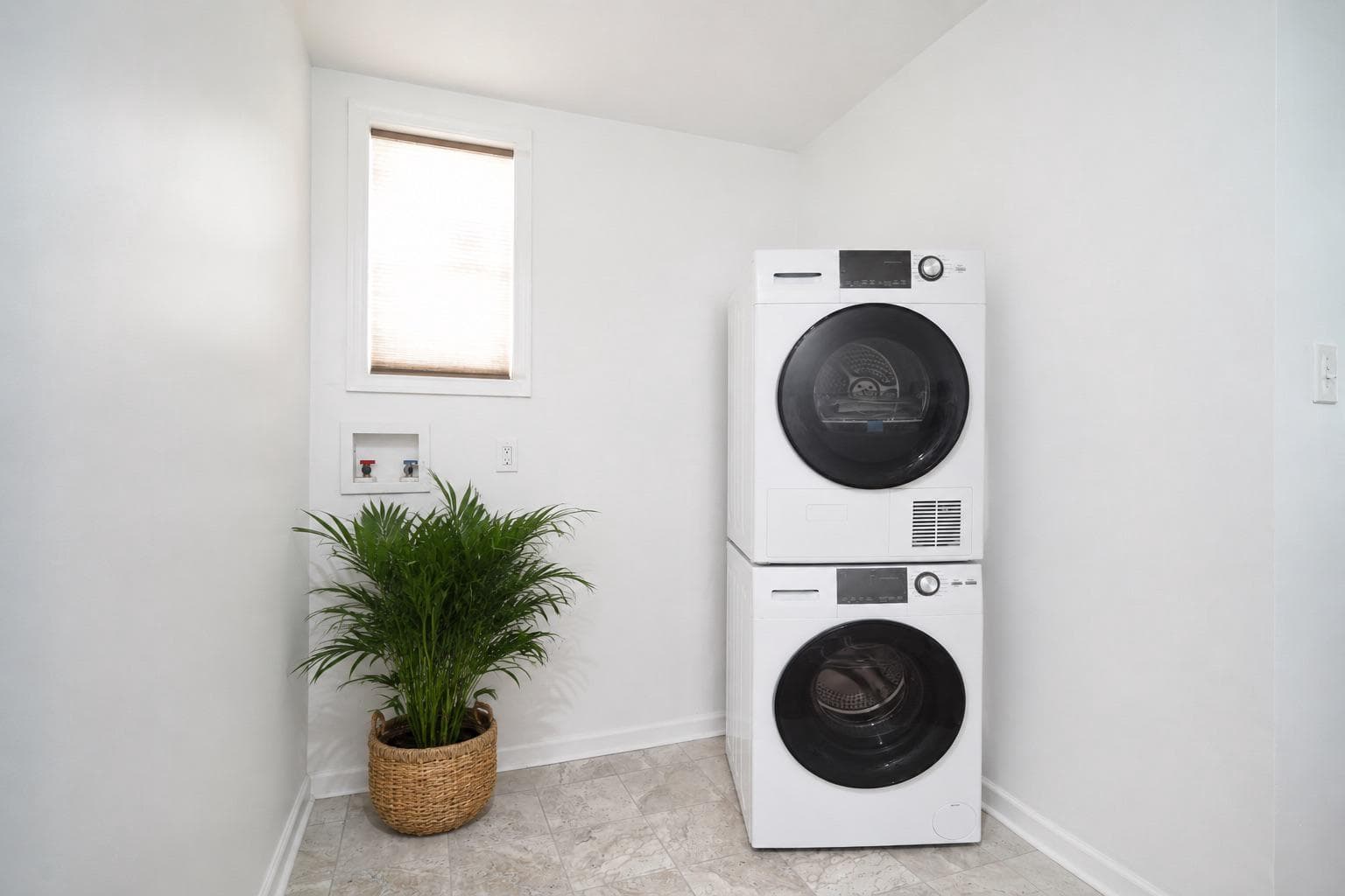 2138 Morris Street photo 32