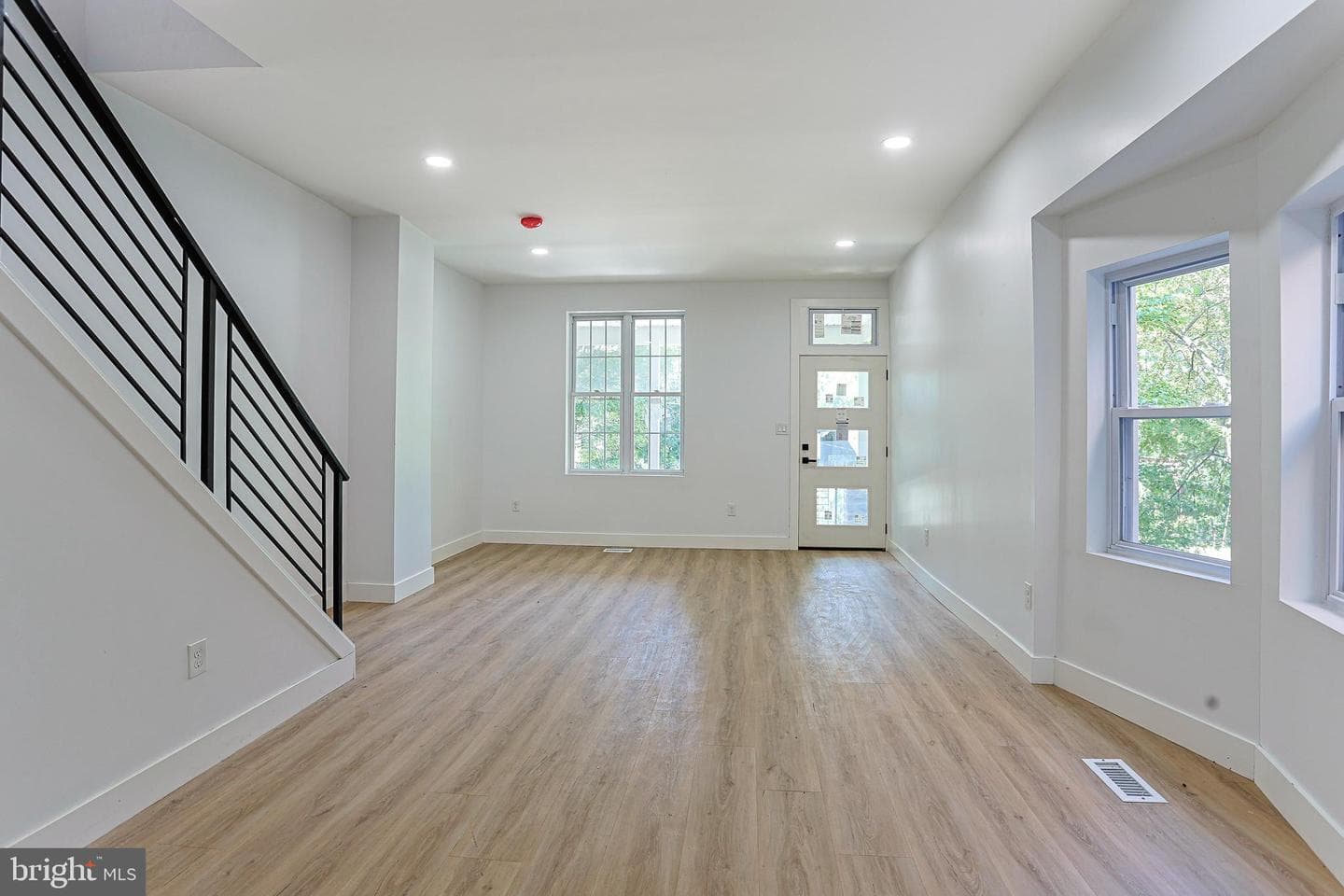 7415 Sprague Street photo 8