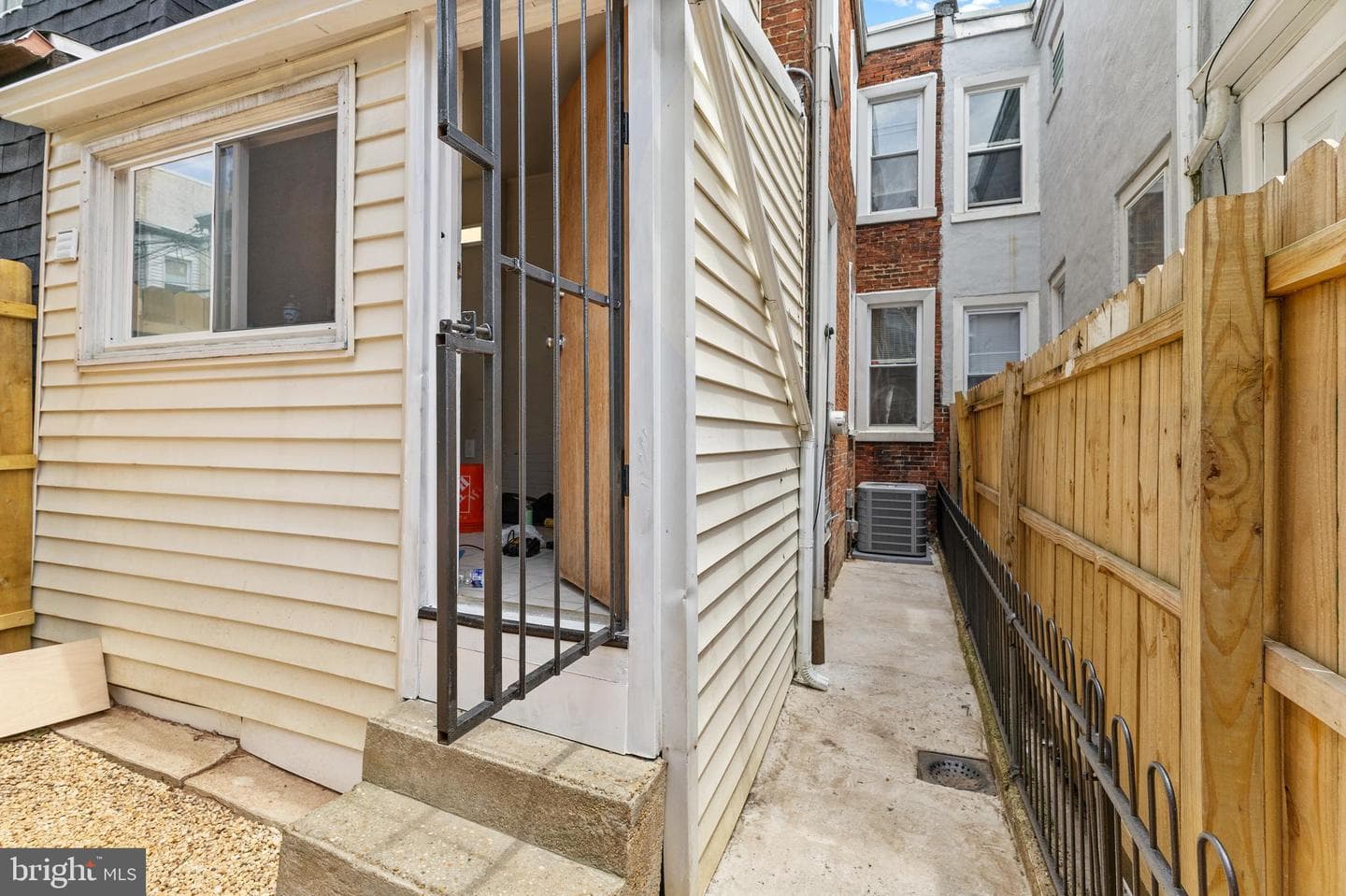 1026 N Pallas Street photo 22